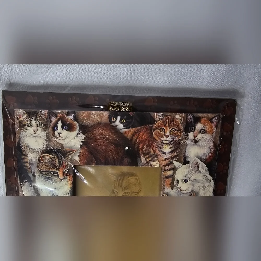 ​Kitty City 3x3 Photo Frame Revelations Cats Kittens Collage Art NIP CUTE!